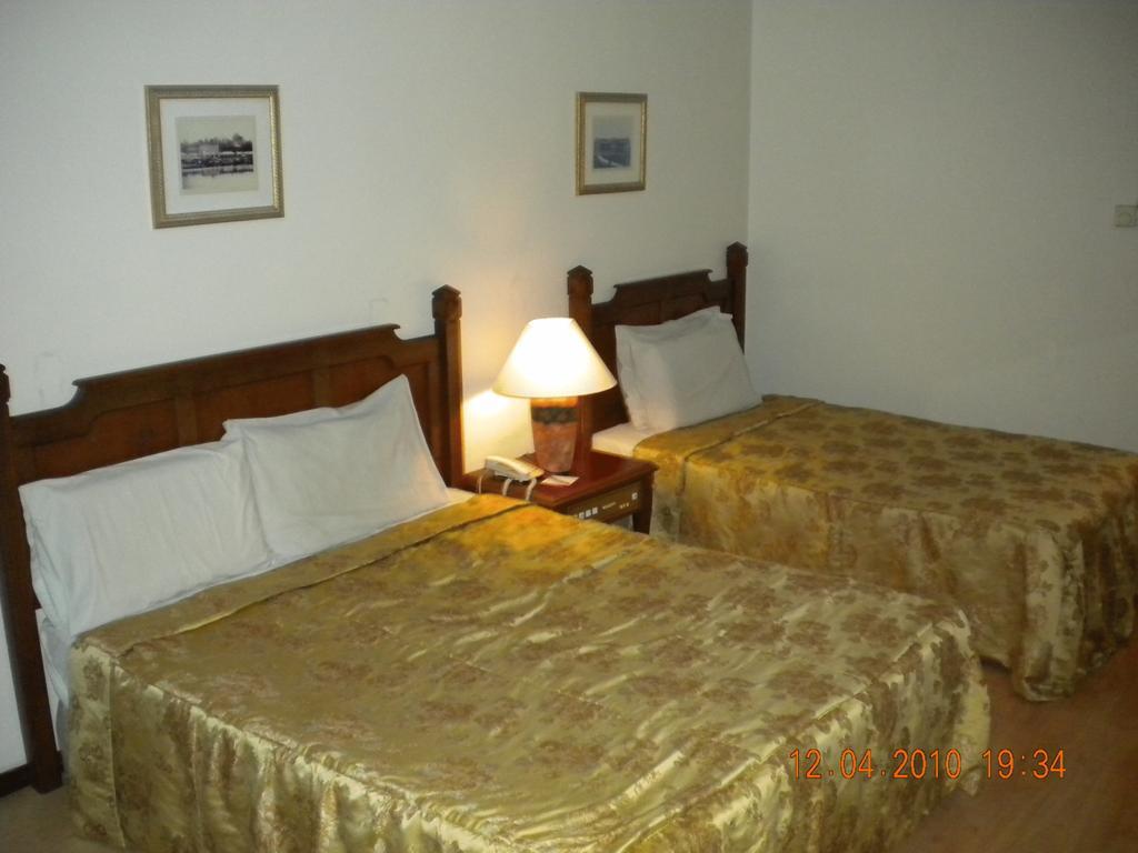 Regal Court Hotel Kuching Phòng bức ảnh